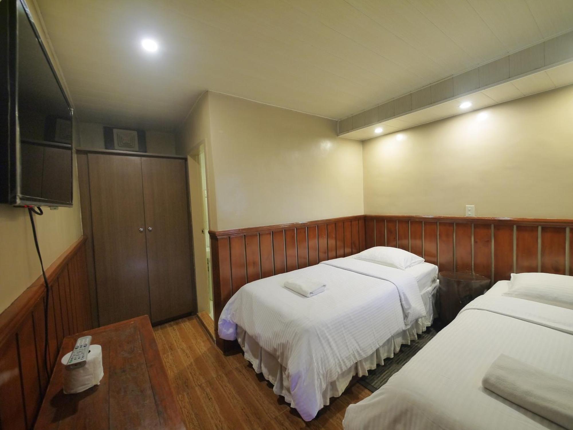 Mountain Lodge And Restaurant Baguio City Eksteriør billede