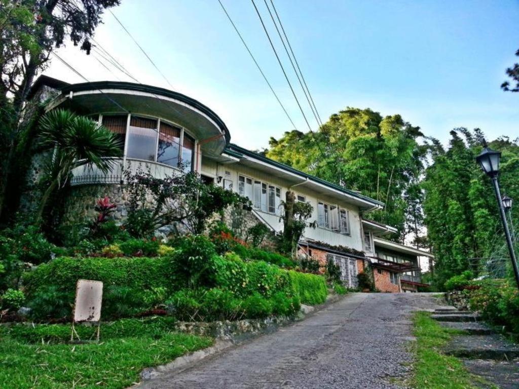 Mountain Lodge And Restaurant Baguio City Eksteriør billede