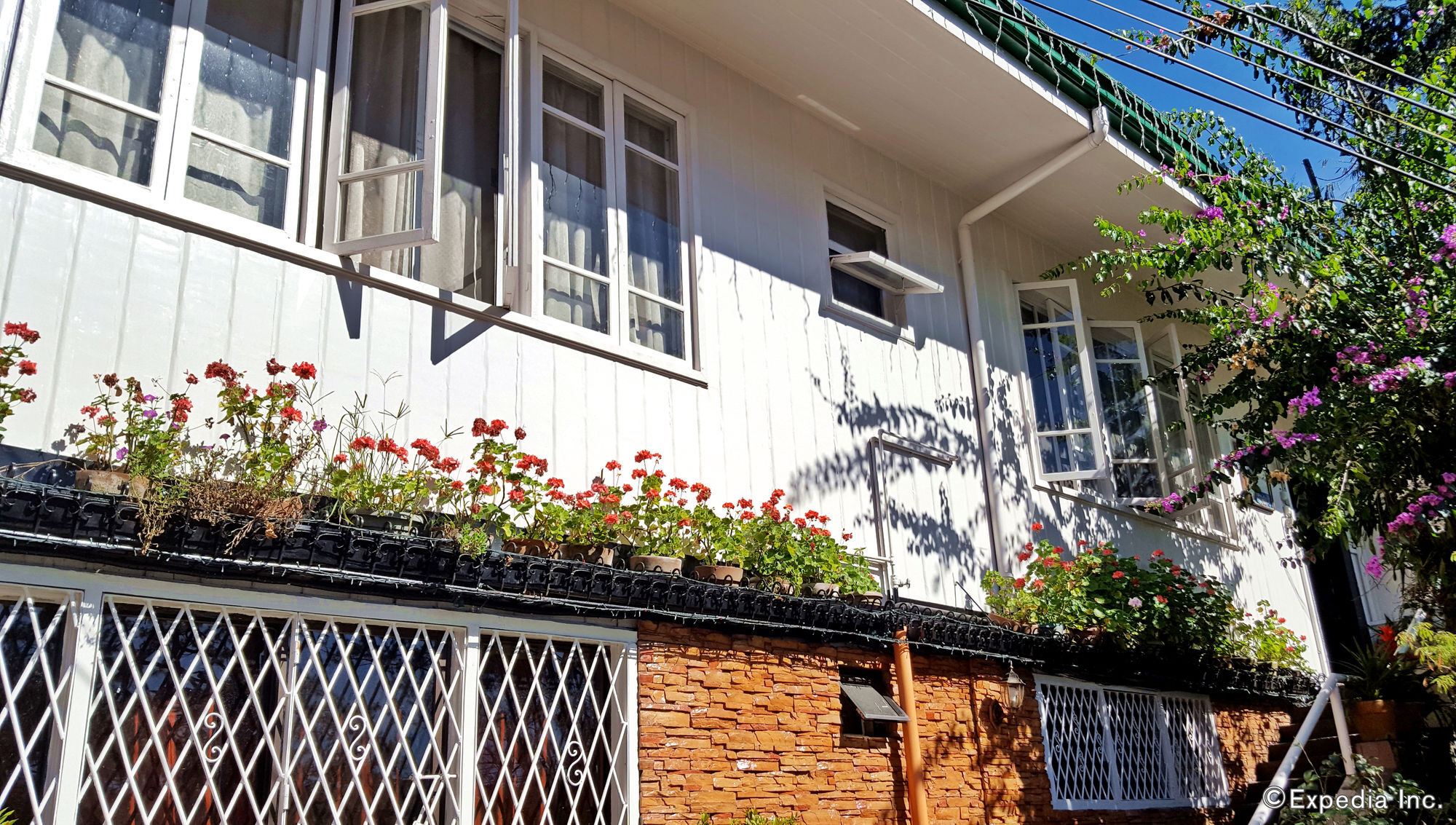 Mountain Lodge And Restaurant Baguio City Eksteriør billede