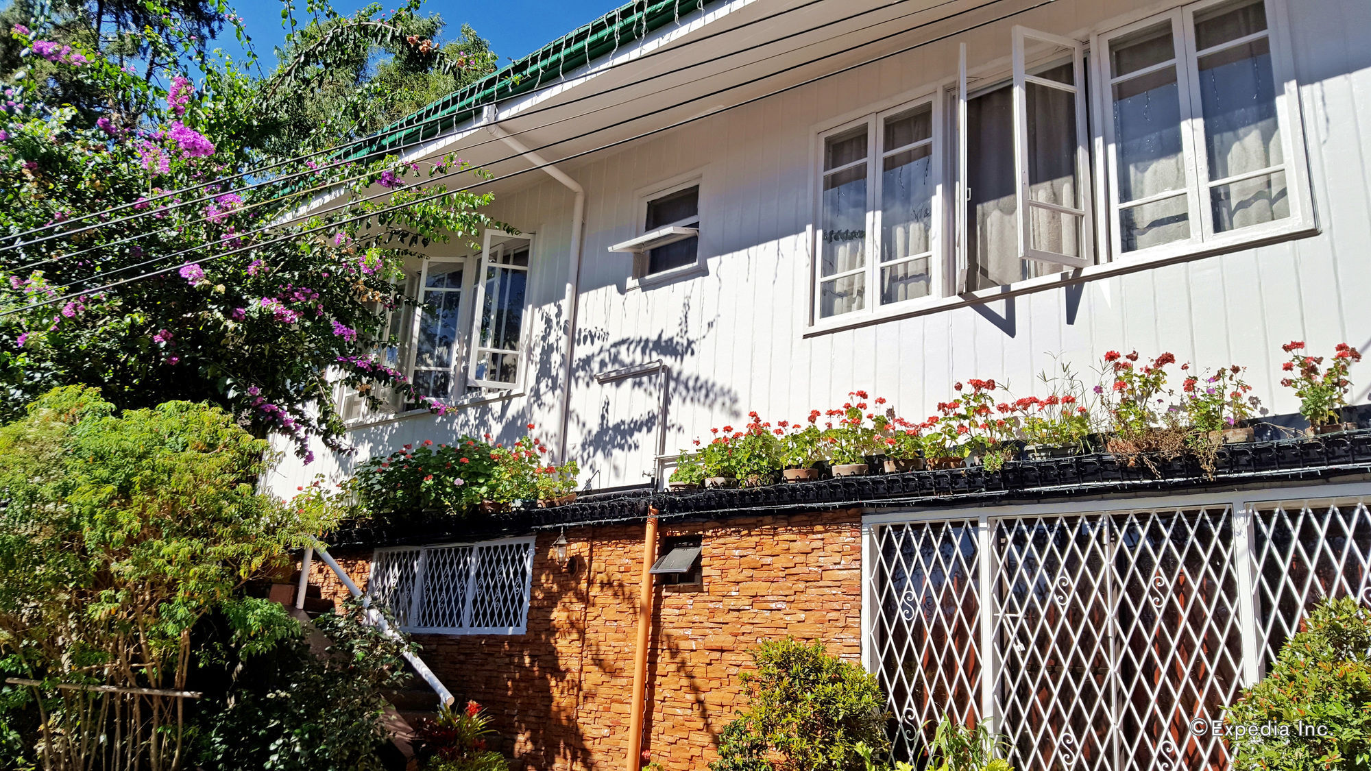 Mountain Lodge And Restaurant Baguio City Eksteriør billede